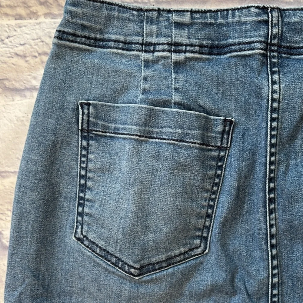 Talbots Denim Pencil Jean Skirt Medium Wash Blue Denim 21 Inch Length Size 4